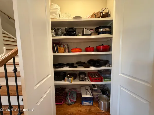 $575,000 | 1512 Callender Road Northeast, Brookhaven, MS 39601