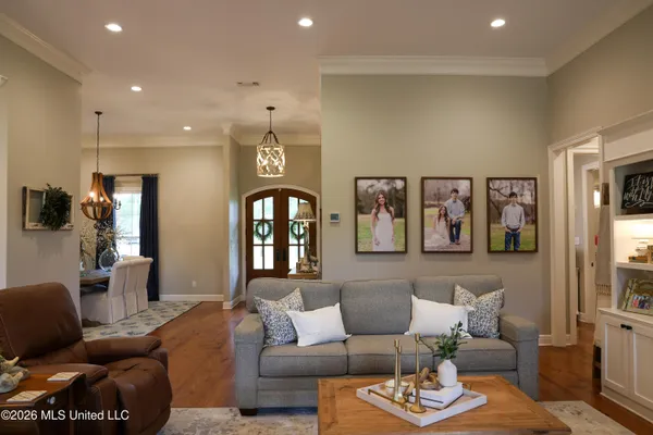 $575,000 | 1512 Callender Road Northeast, Brookhaven, MS 39601