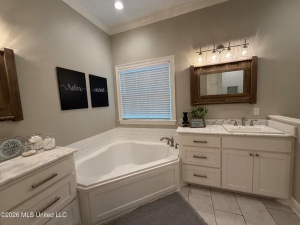 $575,000 | 1512 Callender Road Northeast, Brookhaven, MS 39601