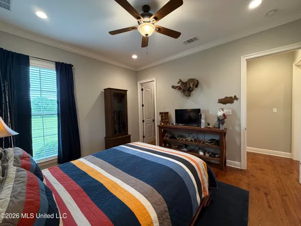 $575,000 | 1512 Callender Road Northeast, Brookhaven, MS 39601