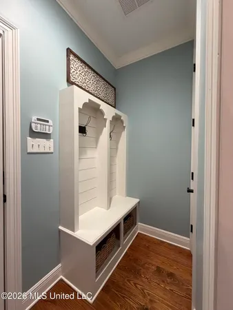 $575,000 | 1512 Callender Road Northeast, Brookhaven, MS 39601