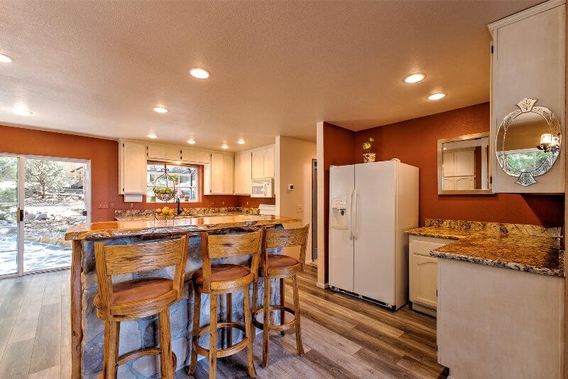 25450 Glen Road Idyllwild, CA 92549 - Photo 14 of 43 14
