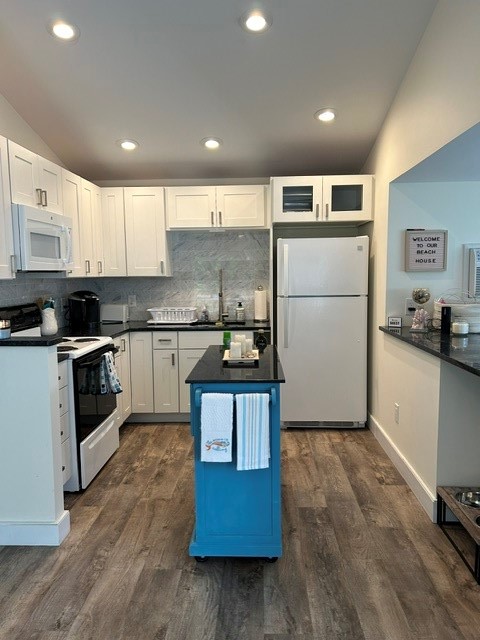 47 Juniper Road South Kingstown, RI 02879 - Photo 3 of 15