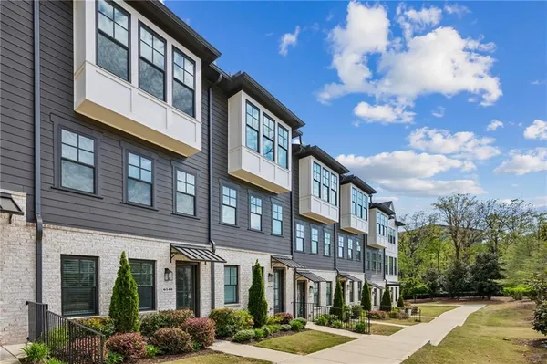 $629,000 | 6540 Beacon Drive, Atlanta, GA 30328