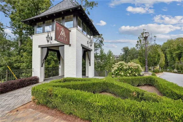 $629,000 | 6540 Beacon Drive, Atlanta, GA 30328