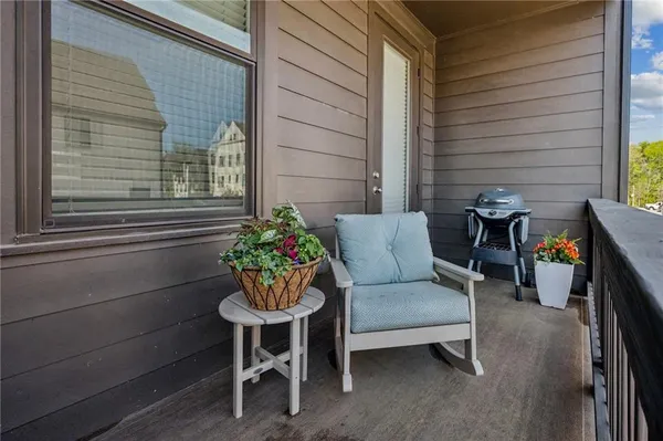 $629,000 | 6540 Beacon Drive, Atlanta, GA 30328