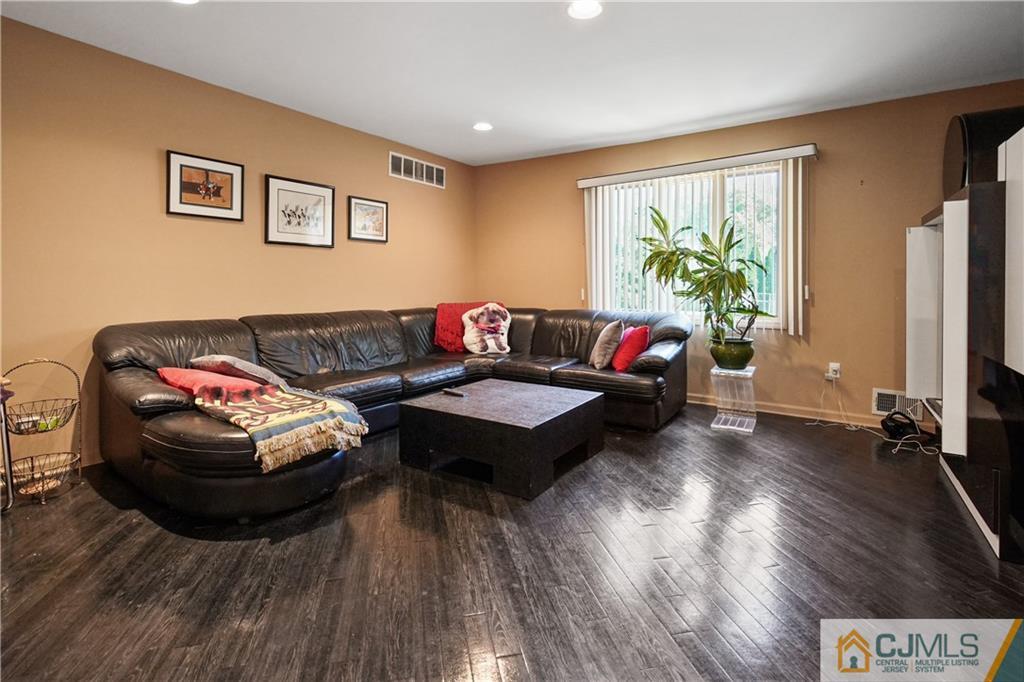 5 Jefferson Road East Brunswick, NJ 08816 - Photo 18 of 44 Gallery Image 18