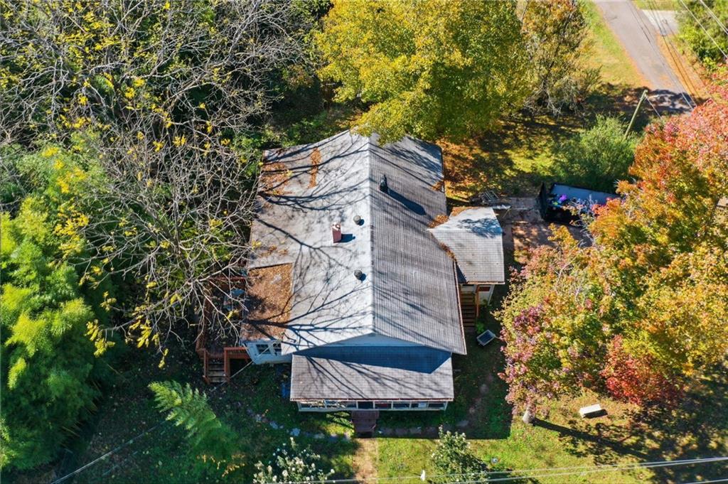 348 Old Tate Road Jasper, GA 30143 - Photo 6 of 35 a backyard of a house with lots of green space