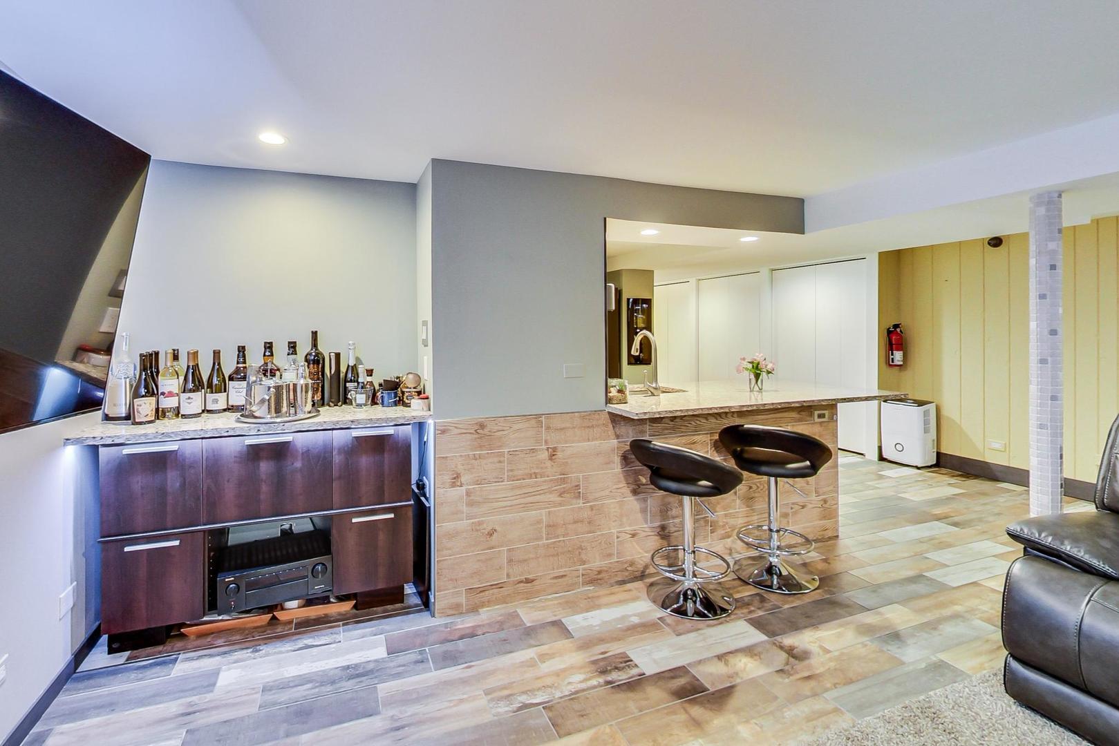 1409 Ridge Road Highland Park, IL 60035 - Photo 12 of 26