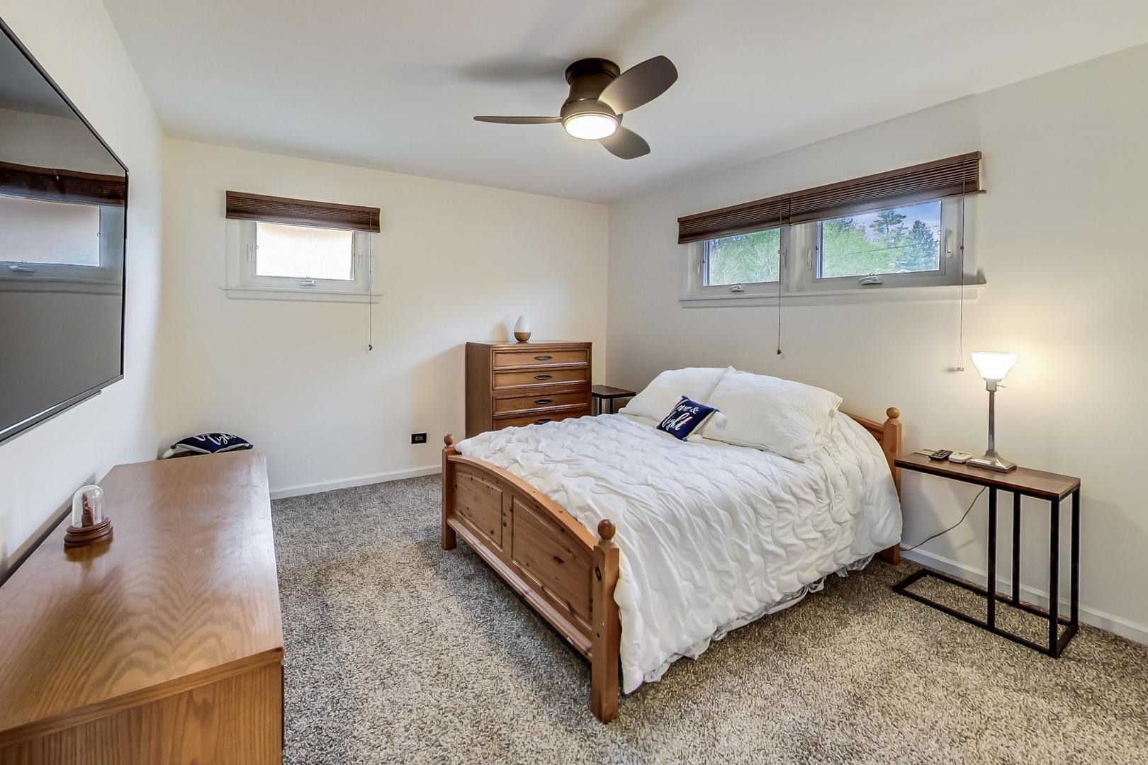 1409 Ridge Road Highland Park, IL 60035 - Photo 7 of 26