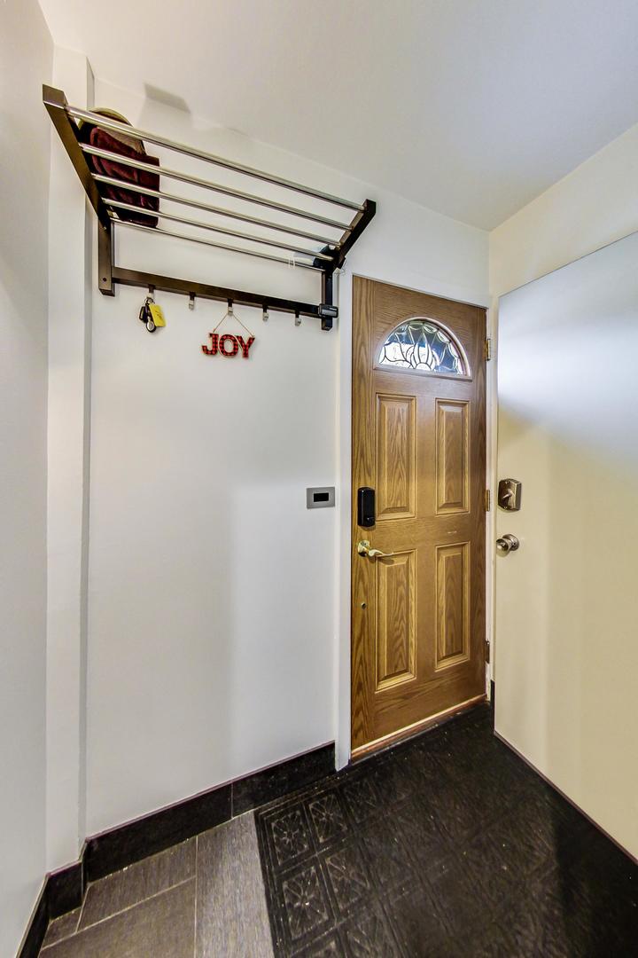 1409 Ridge Road Highland Park, IL 60035 - Photo 9 of 26