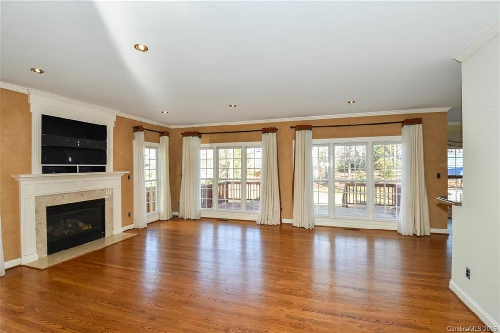 2628 Sawgrass Ridge Place Charlotte, NC 28269 - Photo 3 of 24