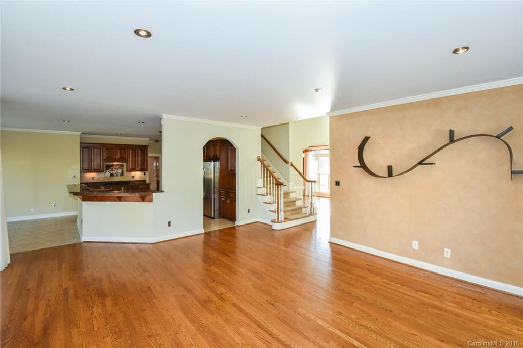 2628 Sawgrass Ridge Place Charlotte, NC 28269 - Photo 4 of 24