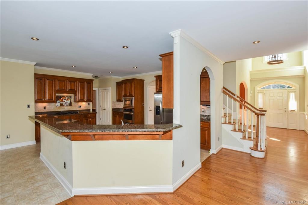 2628 Sawgrass Ridge Place Charlotte, NC 28269 - Photo 6 of 24
