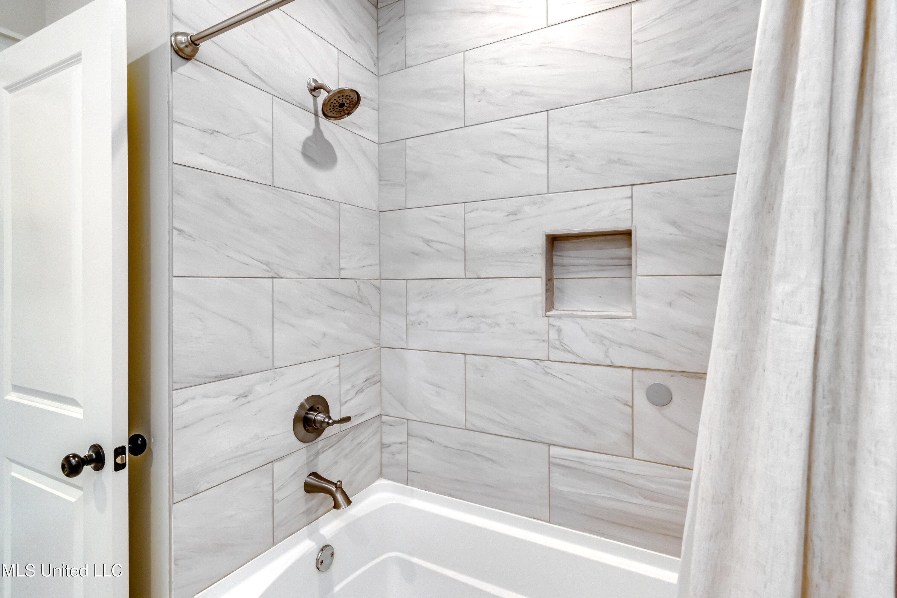 206 Bridge Court Madison, MS 39110 - Photo 41 of 62 206 Bridge Ct-7