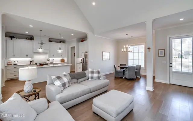 $379,500 | 206 Bridge Court, Madison, MS 39110