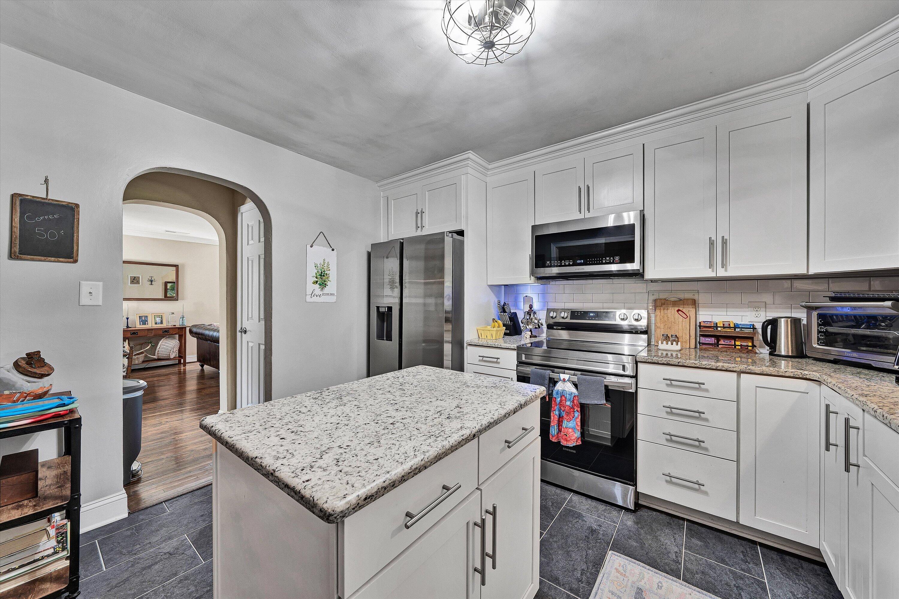 1555 Coopers Cove Road Hardy, VA 24101 - Photo 16 of 49 16-DSC00034