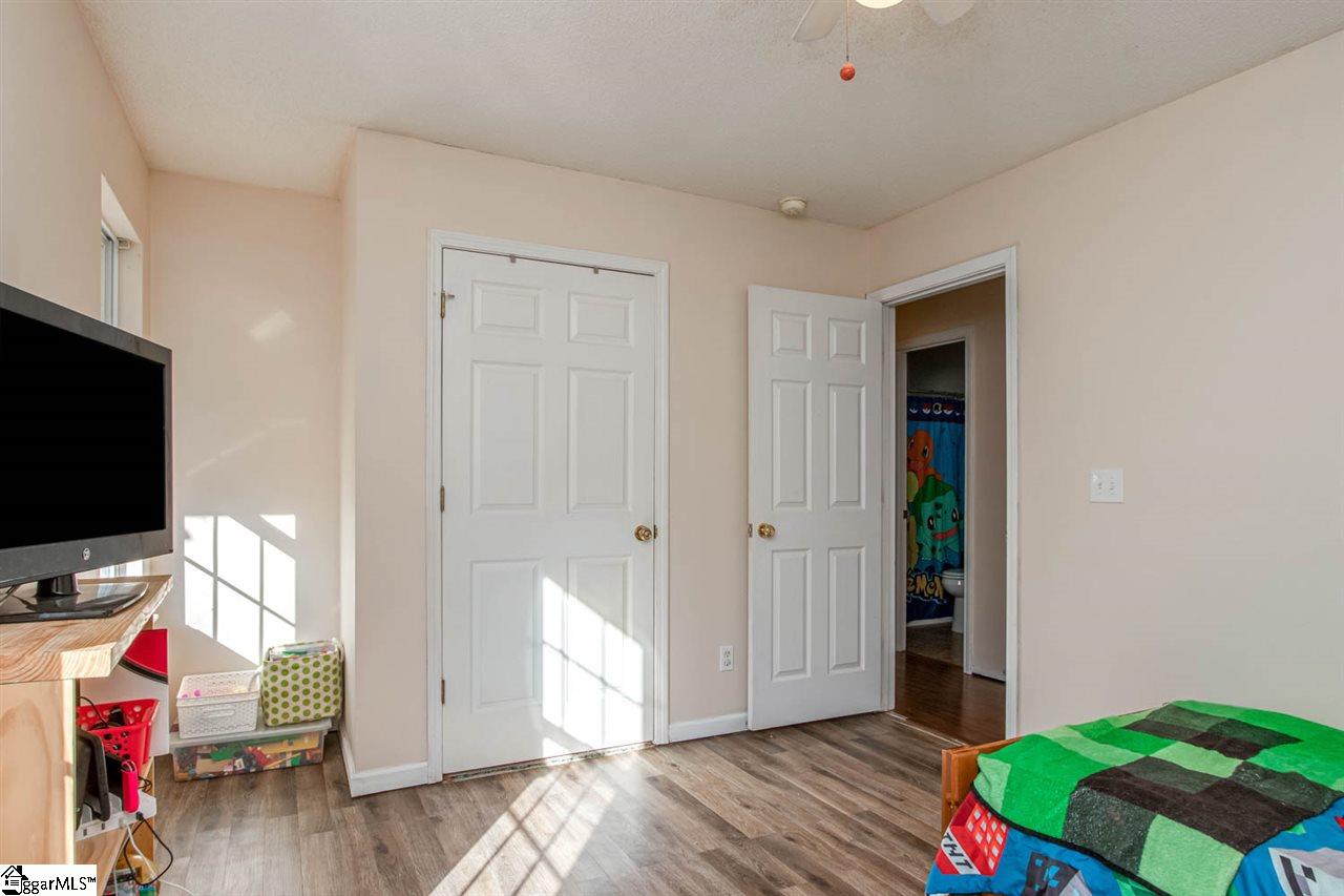 32 Thurston Road Taylors, SC 29687 - Photo 14 of 20 Gallery Image 14