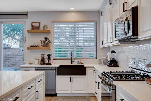 $3,950 | 10400 Raining Sky Street, Las Vegas, NV 89178