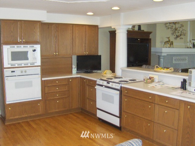 10529 Samish Island Road Bow, WA 98232 - Photo 10 of 15 Gallery Image 10