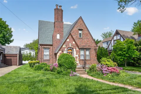 $999,000 | 114 New Hyde Park Road, Garden City, NY 11530
