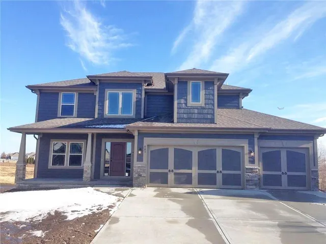 $500,000 | 1007 Poplar Lane, Liberty, MO 64068