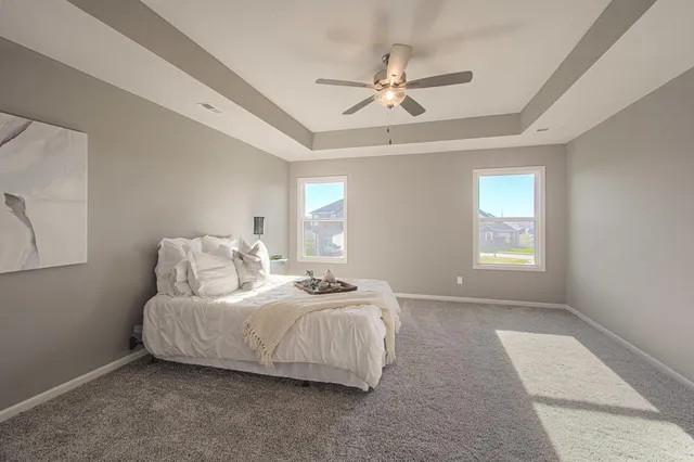 $500,000 | 1007 Poplar Lane, Liberty, MO 64068