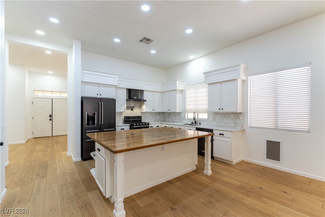 2344 Teton Ranch Avenue Henderson, NV 89052 - Photo 4 of 32 Butcher Block Countertop with Breakfast Bar and soft closing