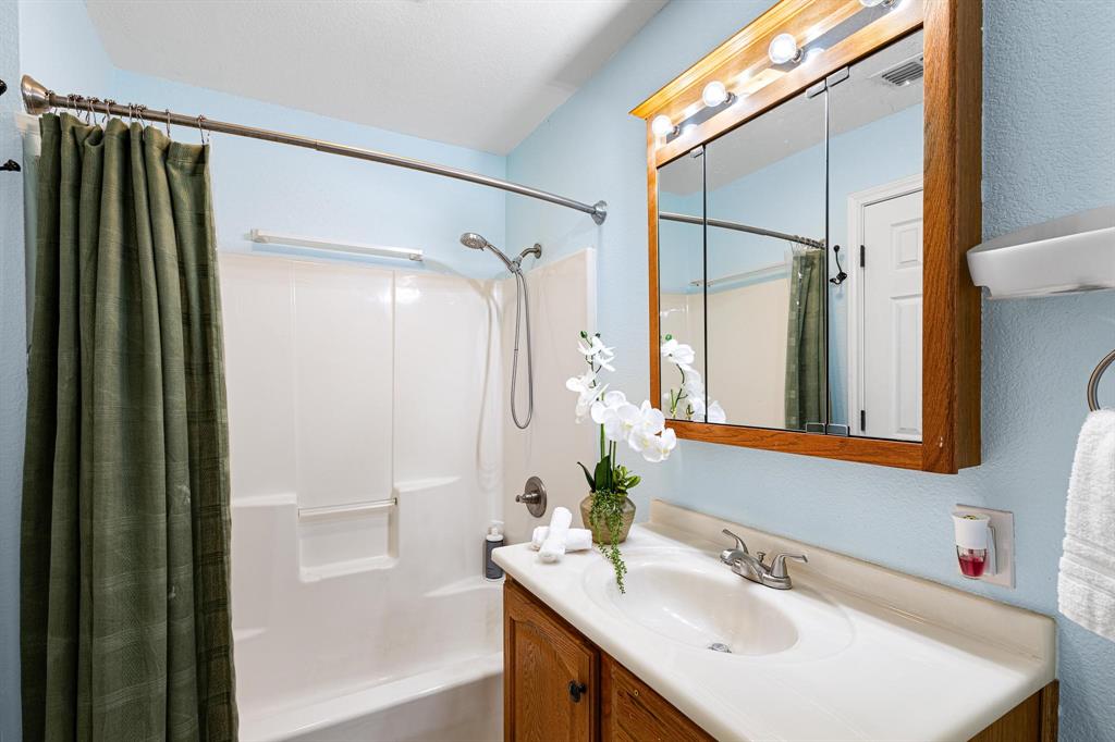 638 Main Street Paradise, TX 76073 - Photo 22 of 28