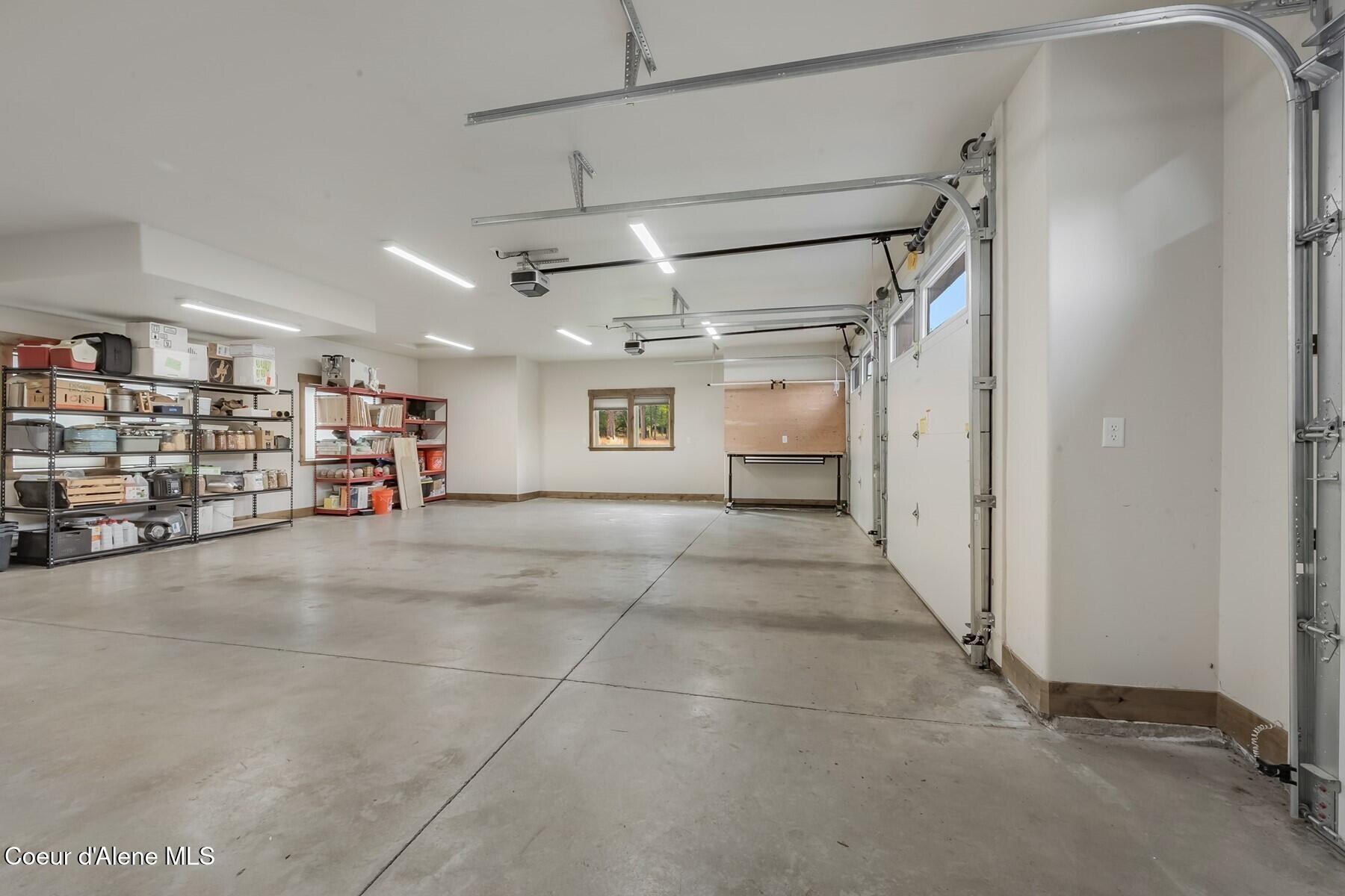 12091 North Tracey Road Hayden, ID 83835 - Photo 41 of 49 Three Car Garage