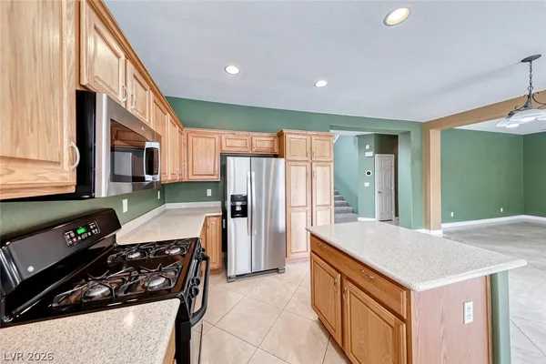 $2,450 | 6342 Heather Creek Place, Las Vegas, NV 89122