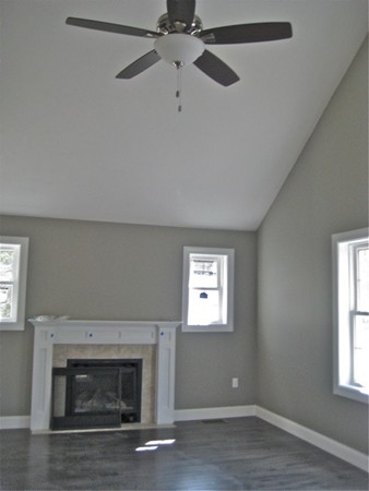 230 Chocolog Road Uxbridge, MA 01569 - Photo 5 of 16 Gallery Image 5