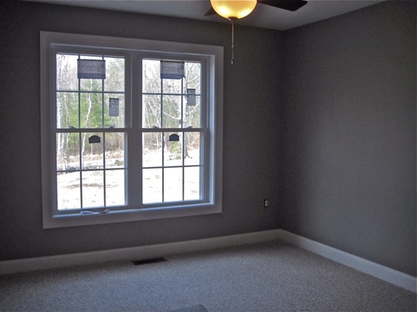 230 Chocolog Road Uxbridge, MA 01569 - Photo 8 of 16 Gallery Image 8