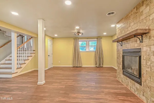 $349,900 | 156 Reynolds Hills Drive, Rogersville, TN 37857
