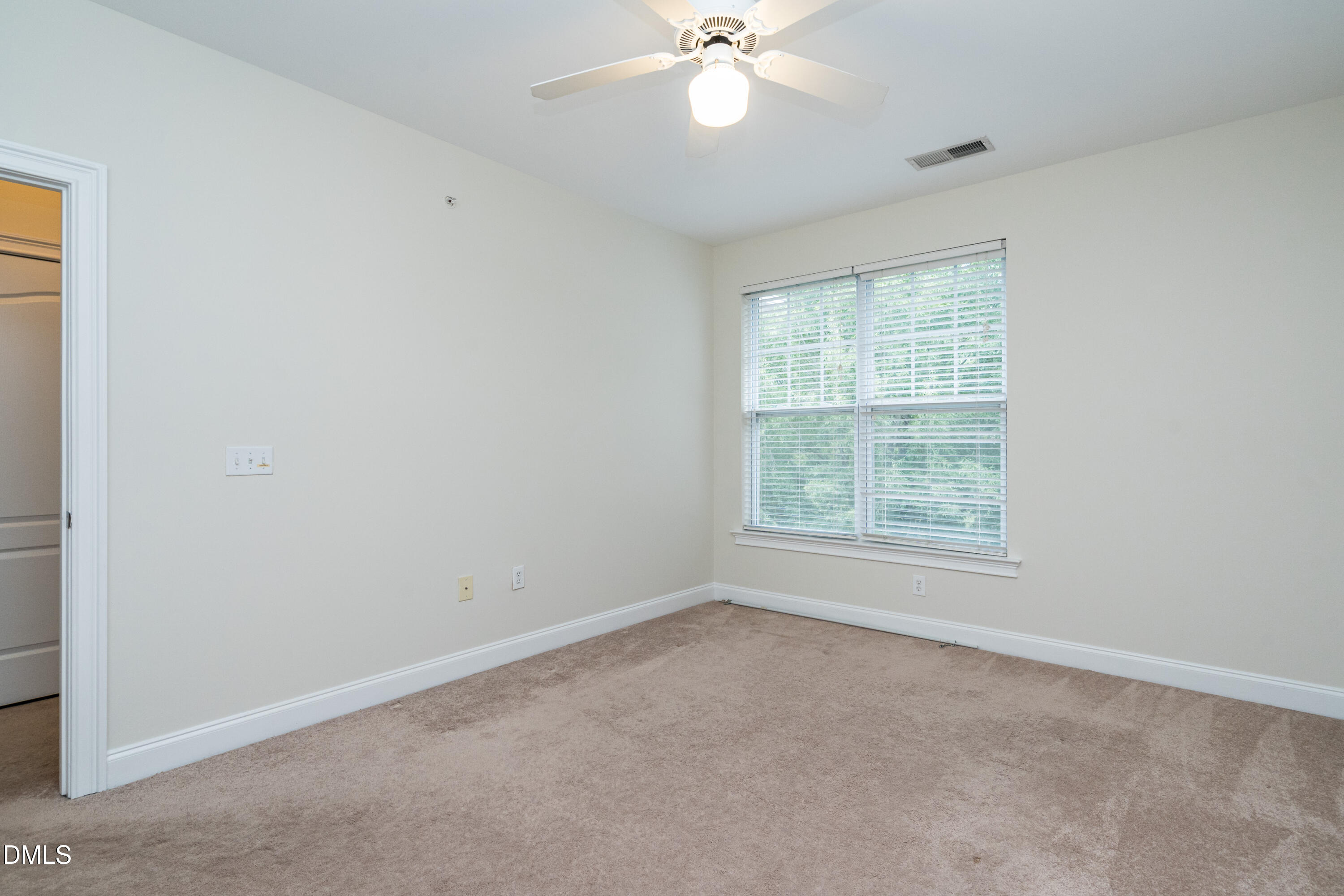 3810 Lunceston Way Raleigh, NC 27613 - Photo 18 of 27