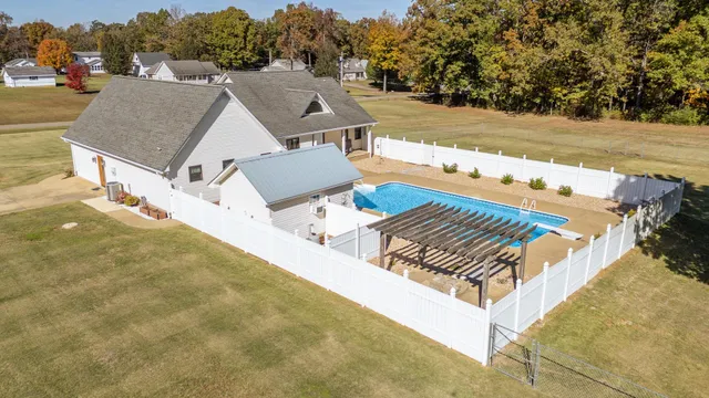 $594,900 | 145 Tom Way, Savannah, TN 38372