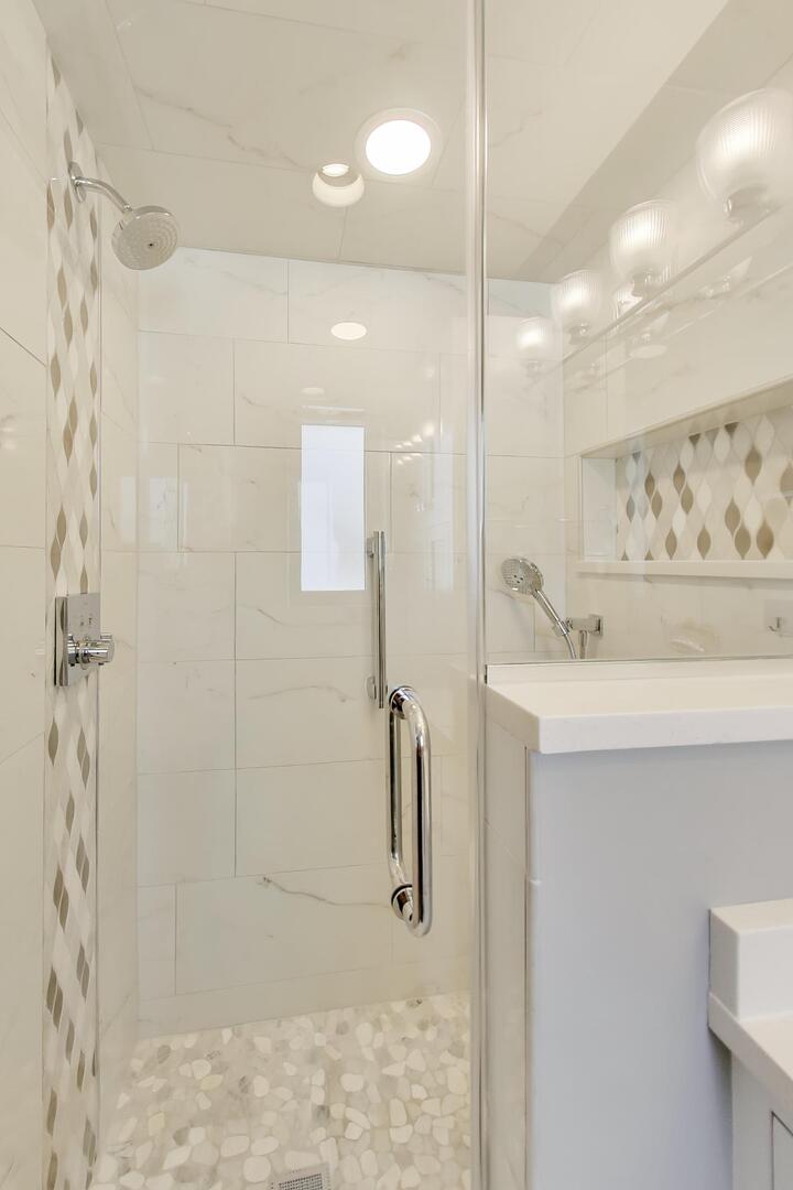 925 Indian Road Glenview, IL 60025 - Photo 15 of 39