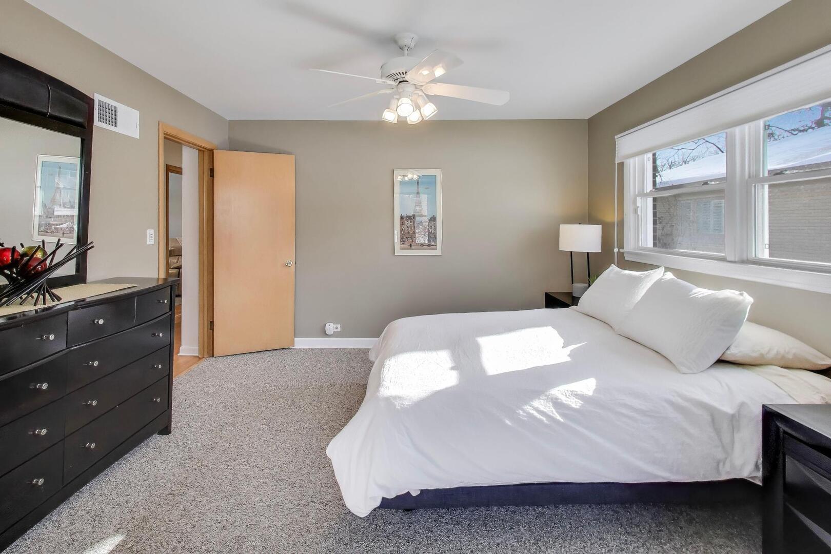 925 Indian Road Glenview, IL 60025 - Photo 17 of 39