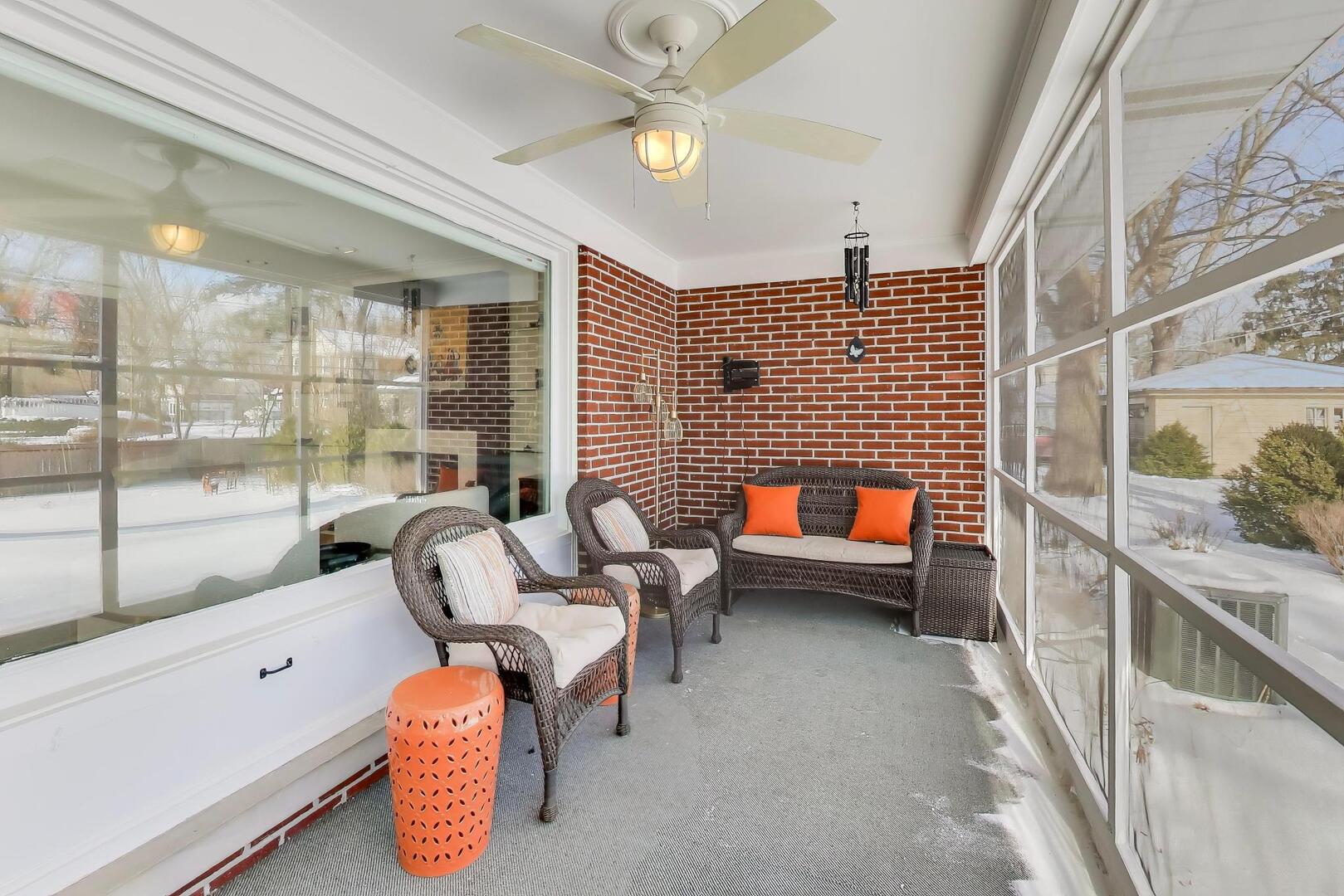 925 Indian Road Glenview, IL 60025 - Photo 32 of 39