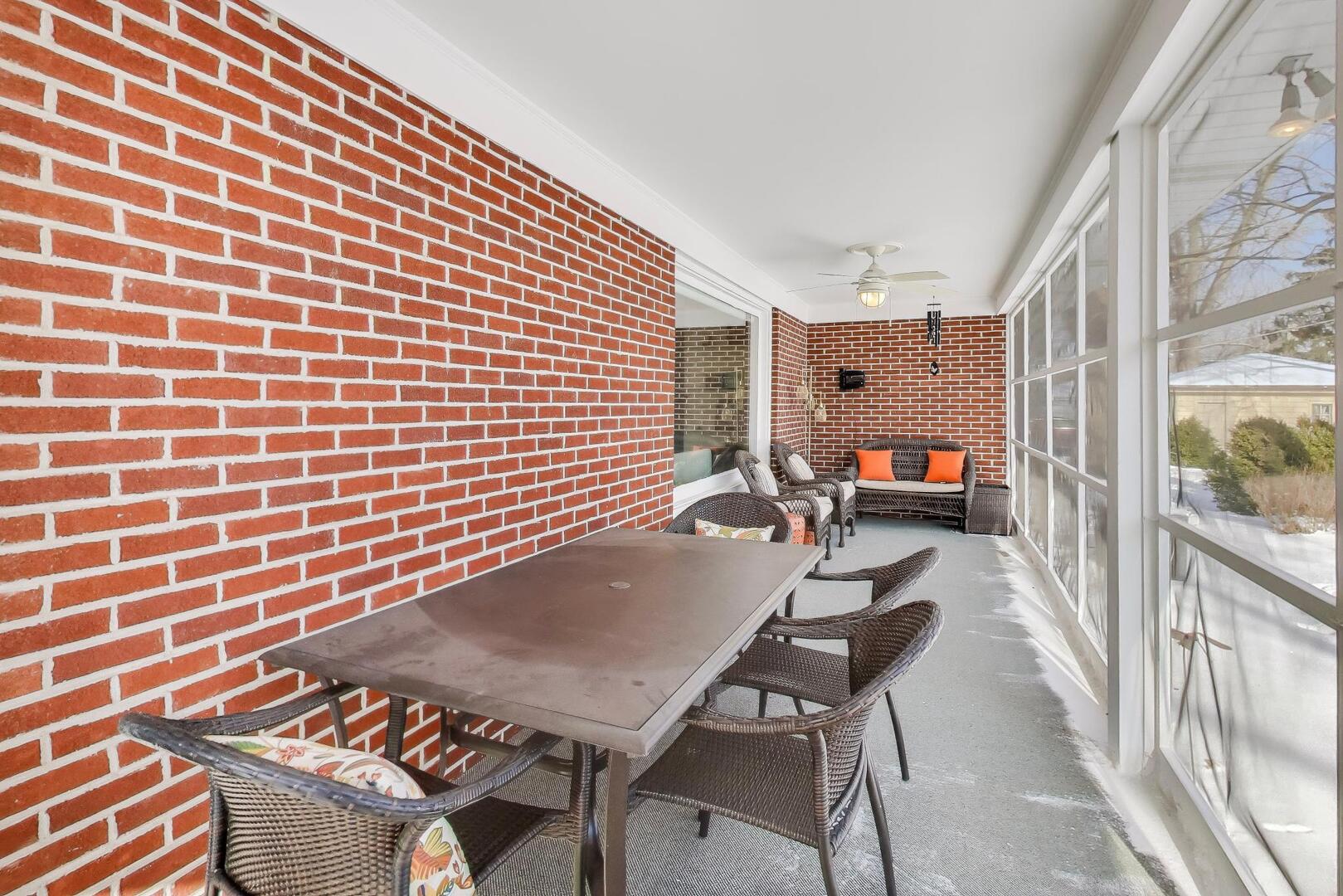 925 Indian Road Glenview, IL 60025 - Photo 33 of 39