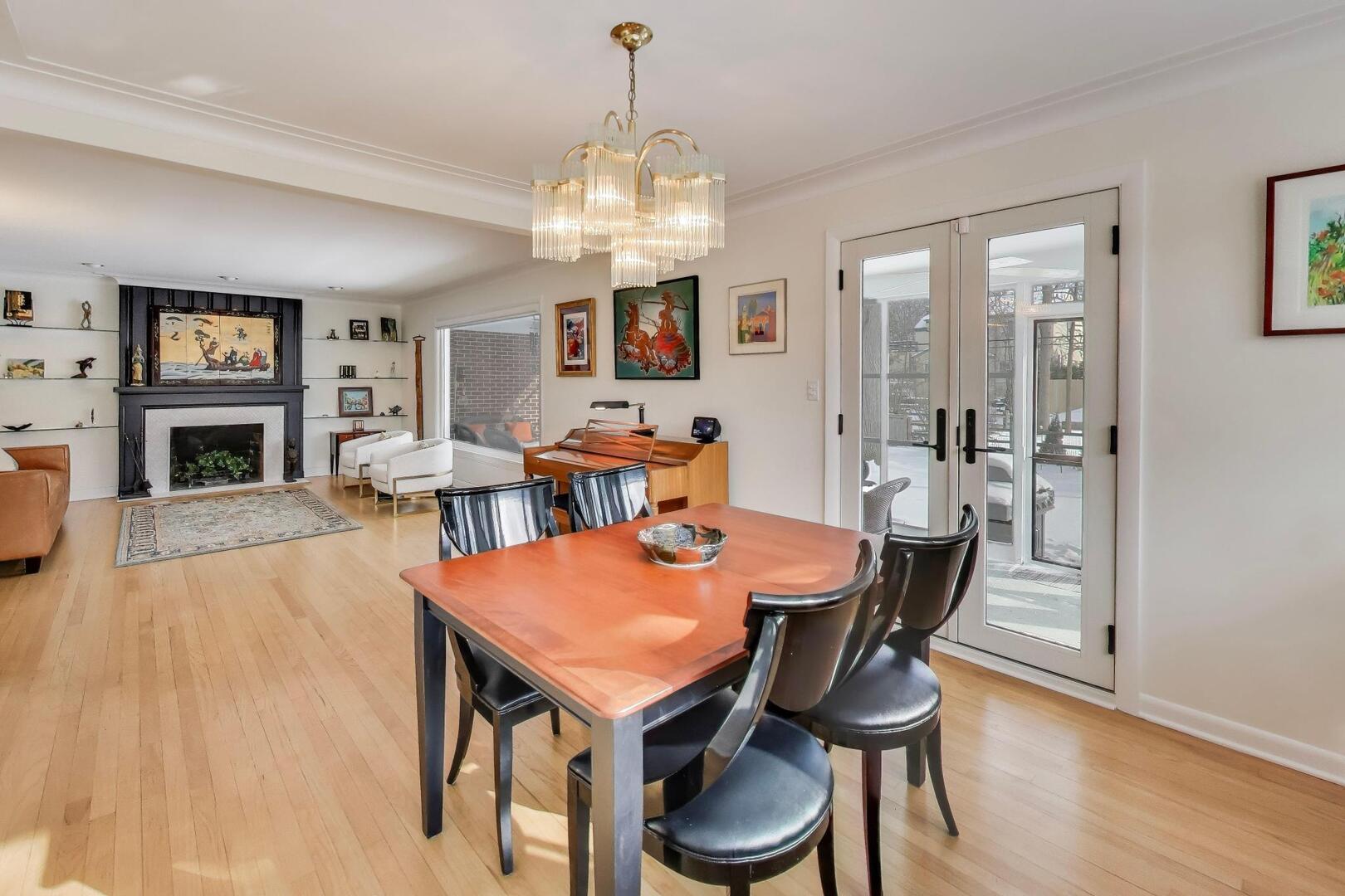 925 Indian Road Glenview, IL 60025 - Photo 6 of 39