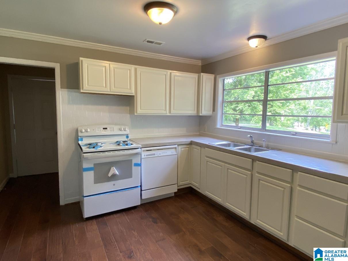 5518 Old Springville Road Northeast Pinson, AL 35126 - Photo 13 of 21 Gallery Image 13