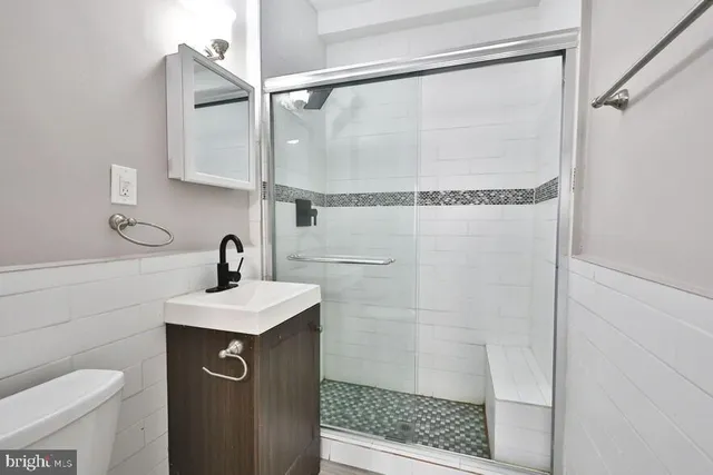 $1,695 | 4247 Locust Street, Unit 1B418, Philadelphia, PA 19104