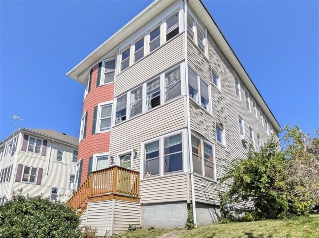 21 Hitchcock Road, Unit 3 Worcester, MA 01603 - Photo 33 of 33