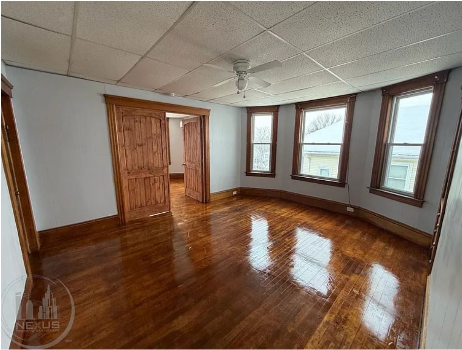 21 Hitchcock Road, Unit 3 Worcester, MA 01603 - Photo 4 of 33