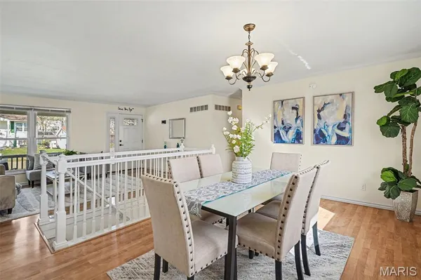 $290,000 | 1590 Codorniz Lane, Fenton, MO 63026