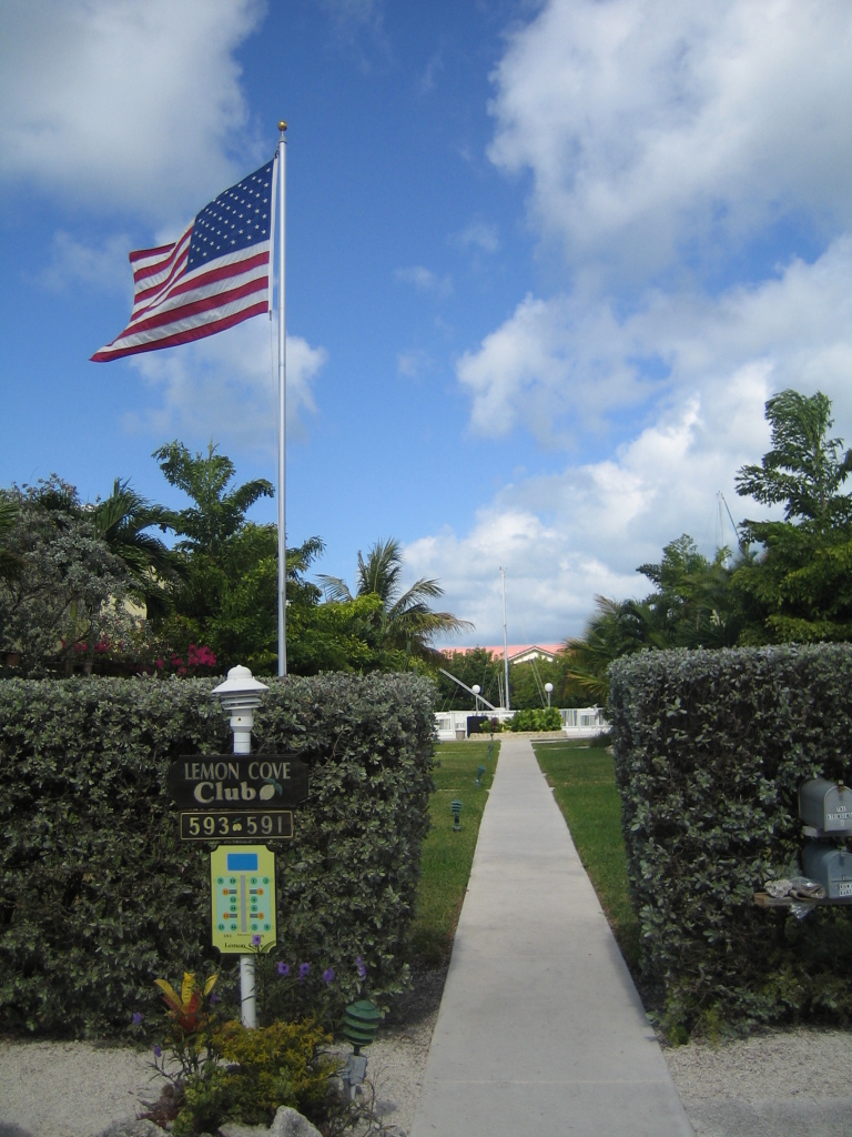 591 Sombrero Beach Road, Unit 8 Marathon, FL 33050 - Photo 1 of 21 Complex Entryway