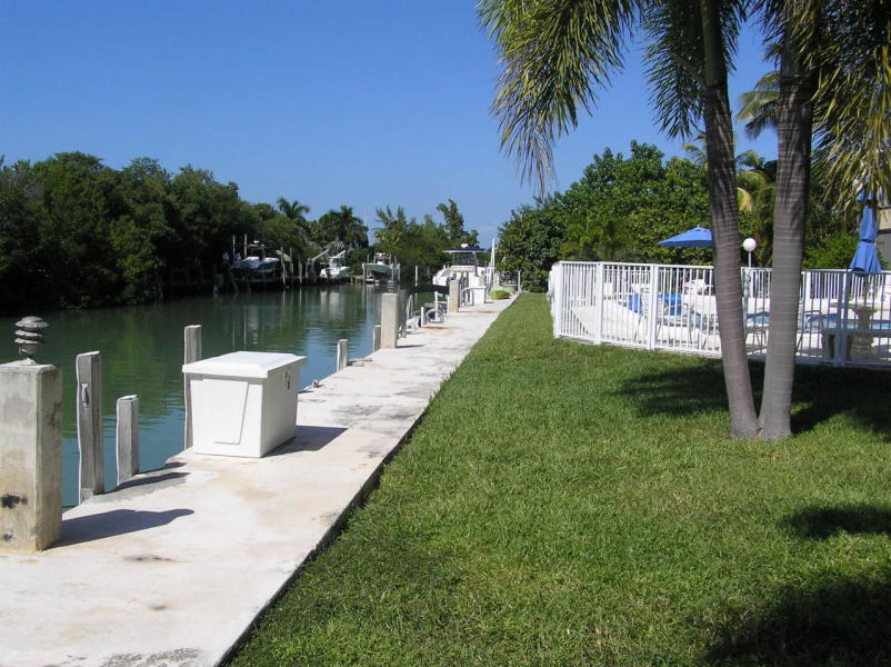 591 Sombrero Beach Road, Unit 8 Marathon, FL 33050 - Photo 16 of 21 DOCKAGE