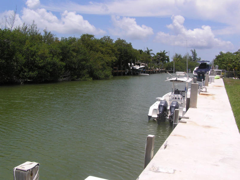 591 Sombrero Beach Road, Unit 8 Marathon, FL 33050 - Photo 17 of 21 DOCK/CANAL VIEW