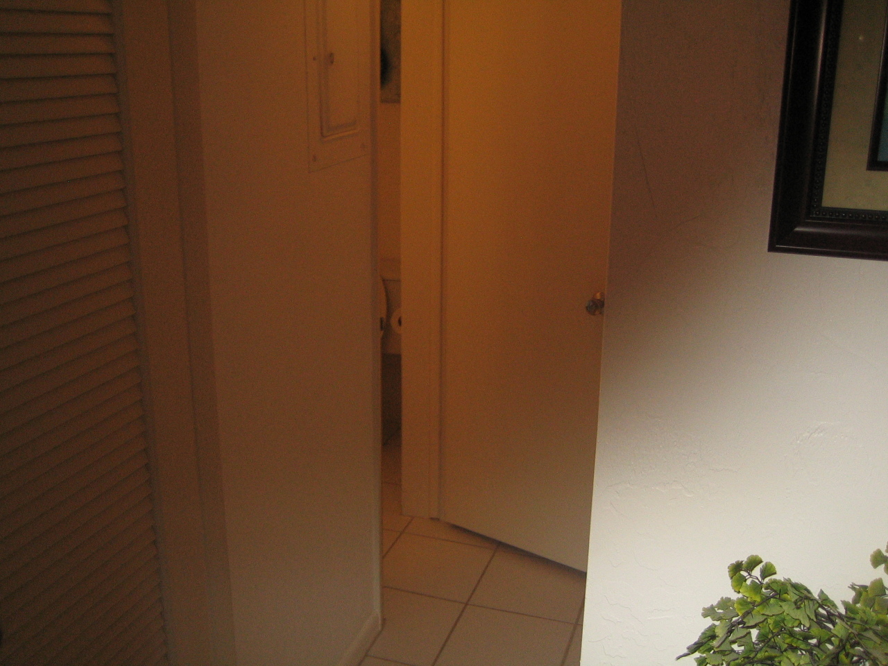 591 Sombrero Beach Road, Unit 8 Marathon, FL 33050 - Photo 4 of 21 1/2 BTHRM